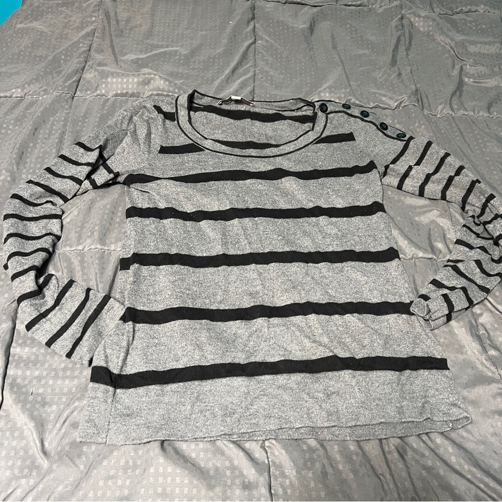 Loft Top Gray Striped Long Sleeve Round Neck Button Back Knit Womens Size Small